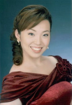 中野由弥